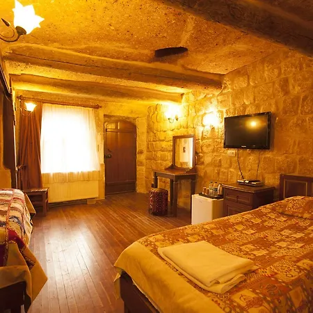 Cappadocia Palace 酒店 于尔居普